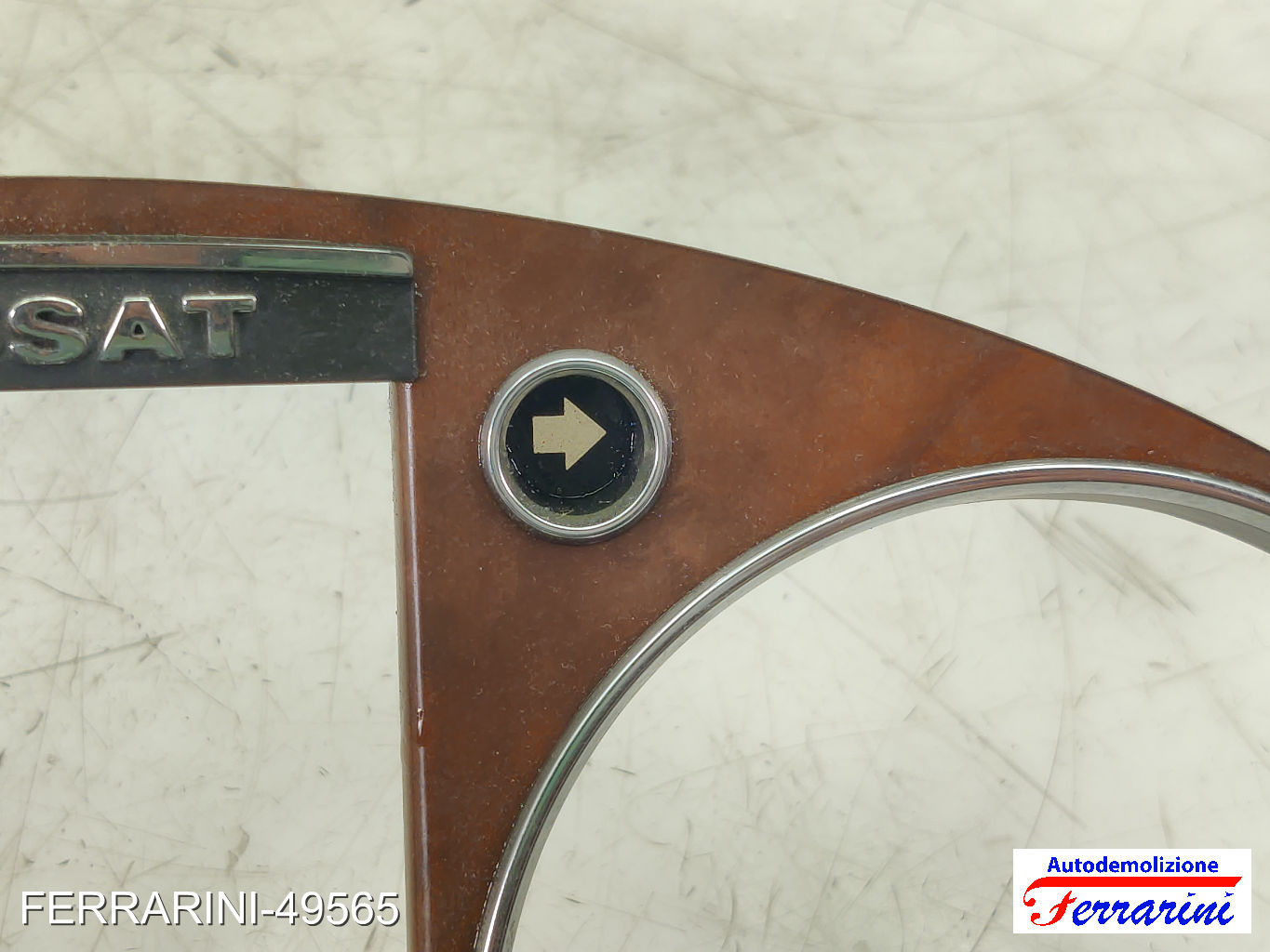 cornice contachilometri VW PASSAT VARIANT 3C5 2005-2009 sinistro, sx 3C1858335AQ