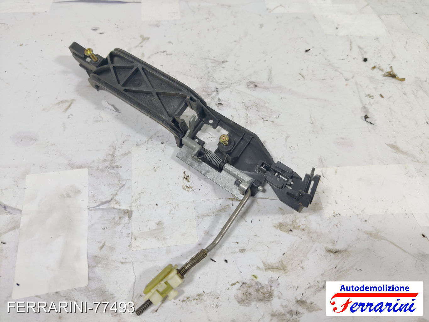 Supporto Maniglia Esterna FORD FOCUS SW DNW 1999-2004 sinistro, sx, posteriore