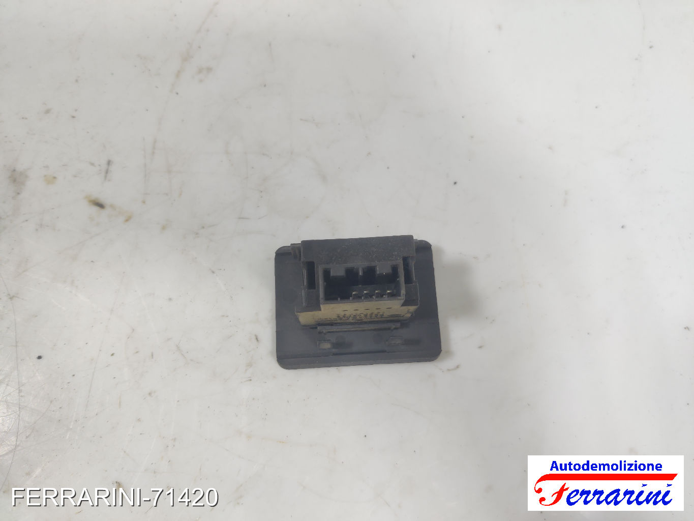 Interruttore regolazione altezza fari FIAT PANDA 141 1992-1996 735245799