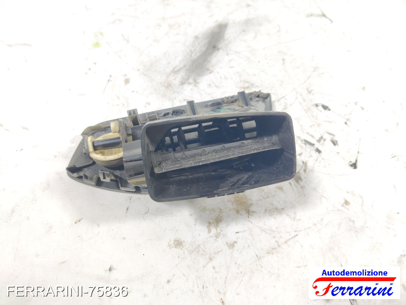Bocchetta Areazione RENAULT SCENIC 3 JZ0/1 2009-2023 sinistra, sx, frontale
