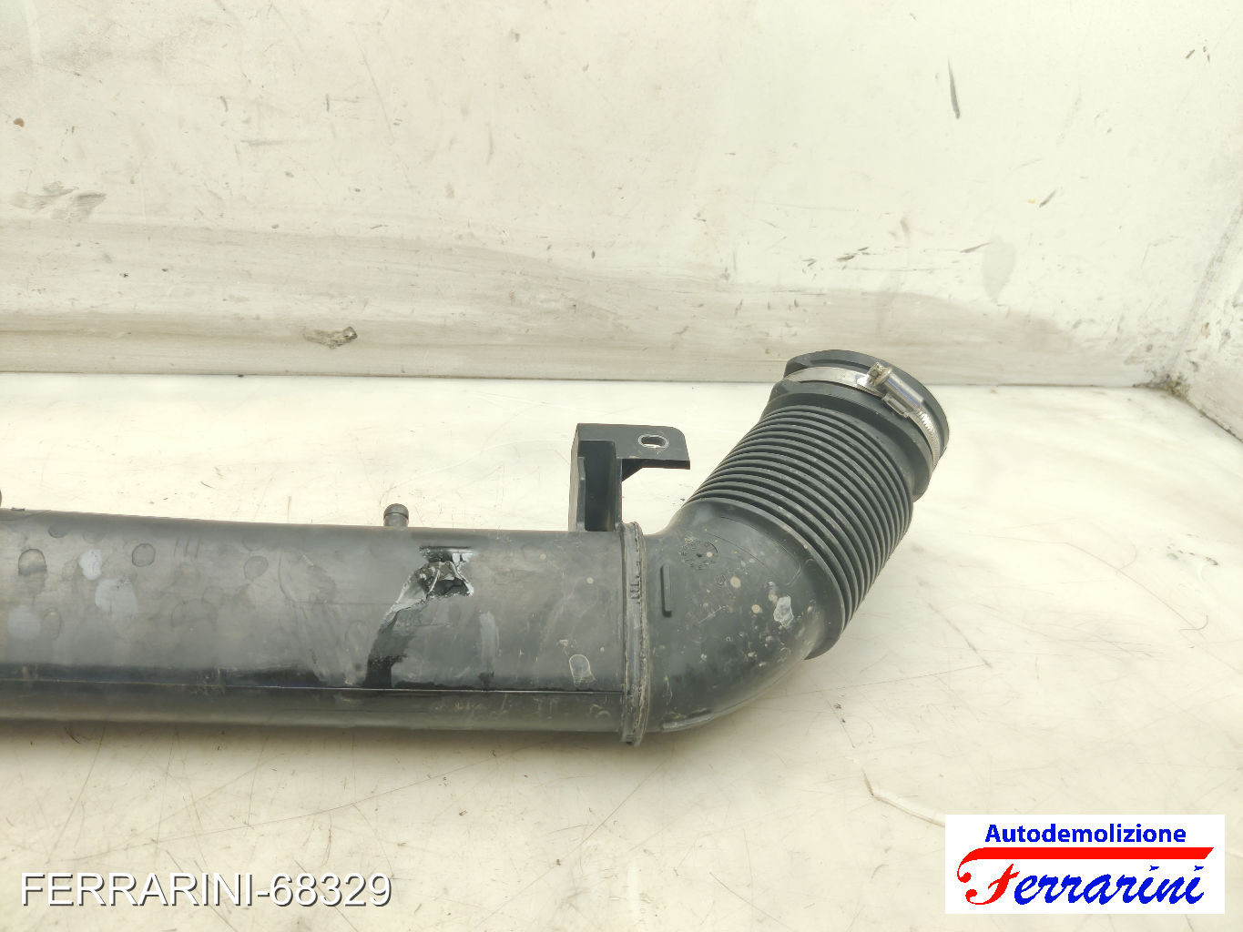 tubo aspirazione aria B47 BMW X1 F48 SDRIVE 18D 2015-2023 13718511377, 56864