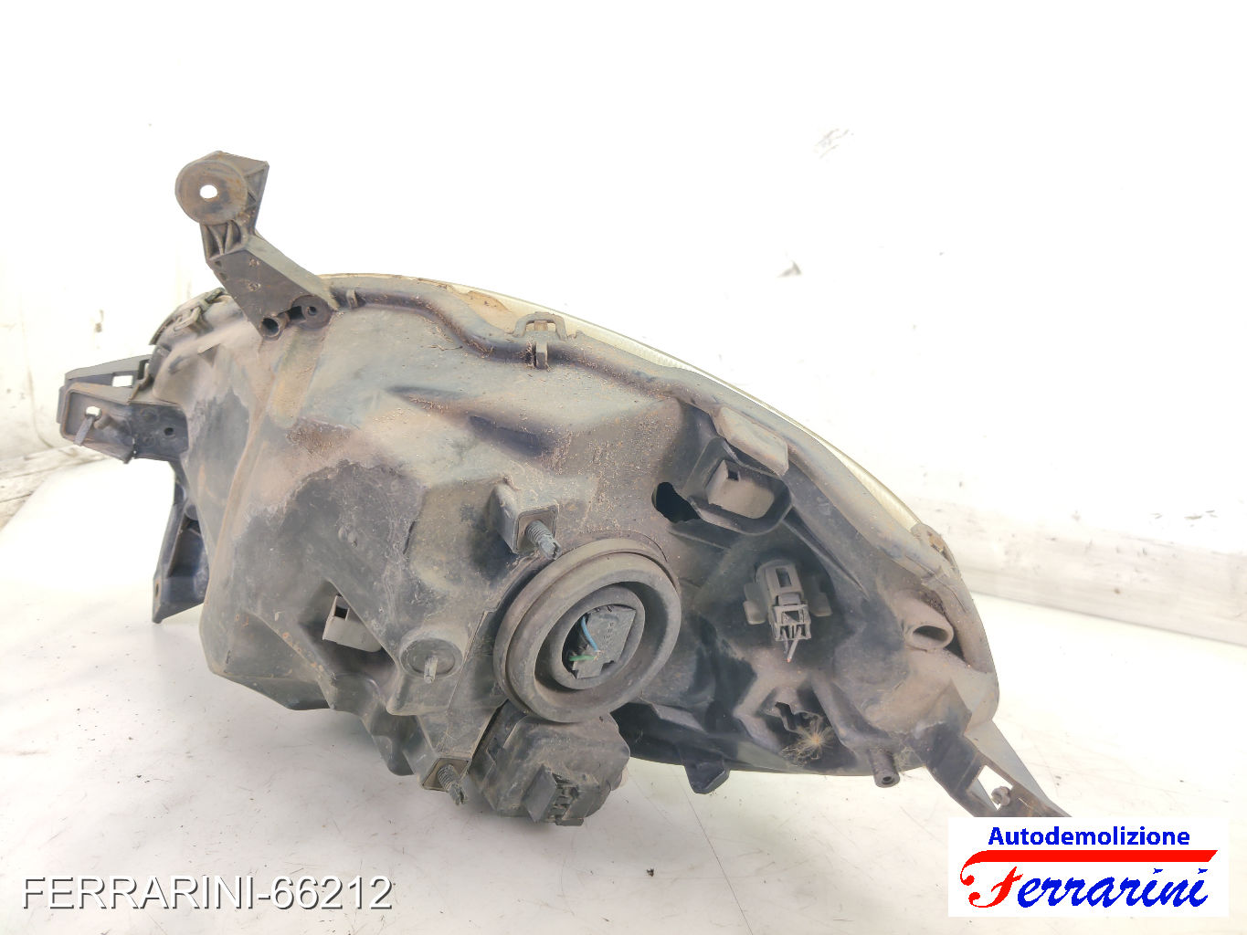Faro Anteriore NISSAN MICRA 3 K12 2003-2010 sinistro, sx 26060AX700, 26060AX600