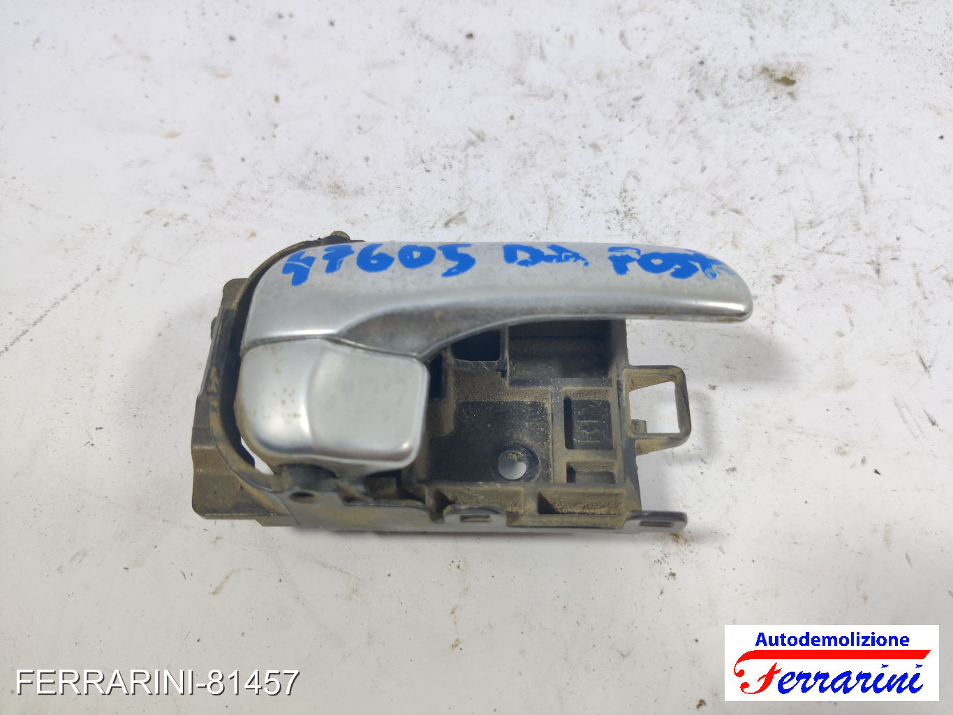 Maniglia Apertura Porta Interna Retro Destra 9