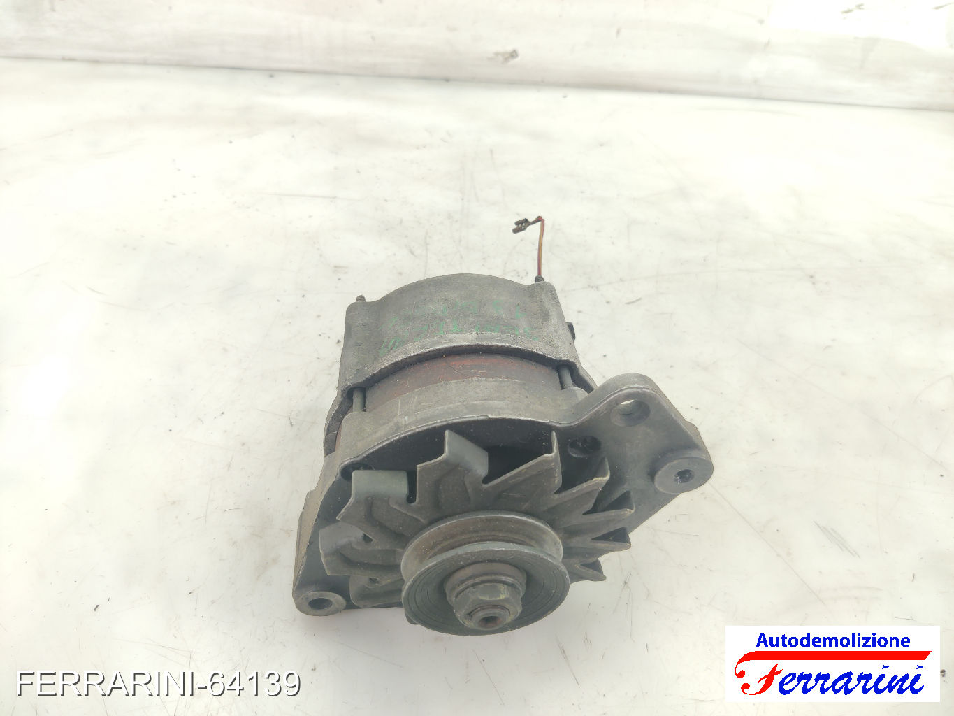 Alternatore IVECO DAILY 1 35-8 1978-1989 0120469679, 0120469549, MG399