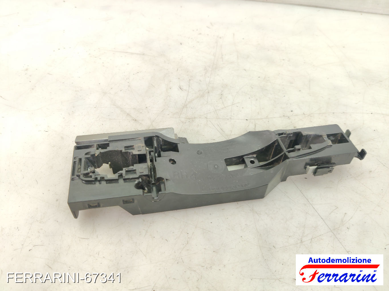 Supporto Maniglia Esterna NISSAN QASHQAI 2 J11 2013-2023 destro, dx, frontale