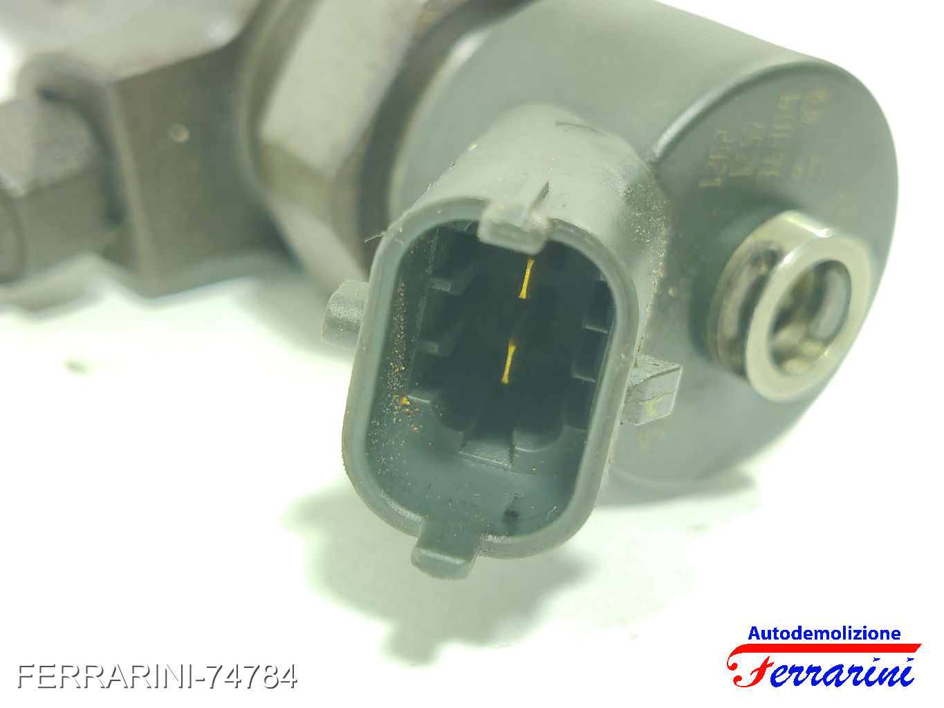 Iniettore ALFA ROMEO 147 937 1.9 JTD 2001-2010 46793093, 38909, 0445110119