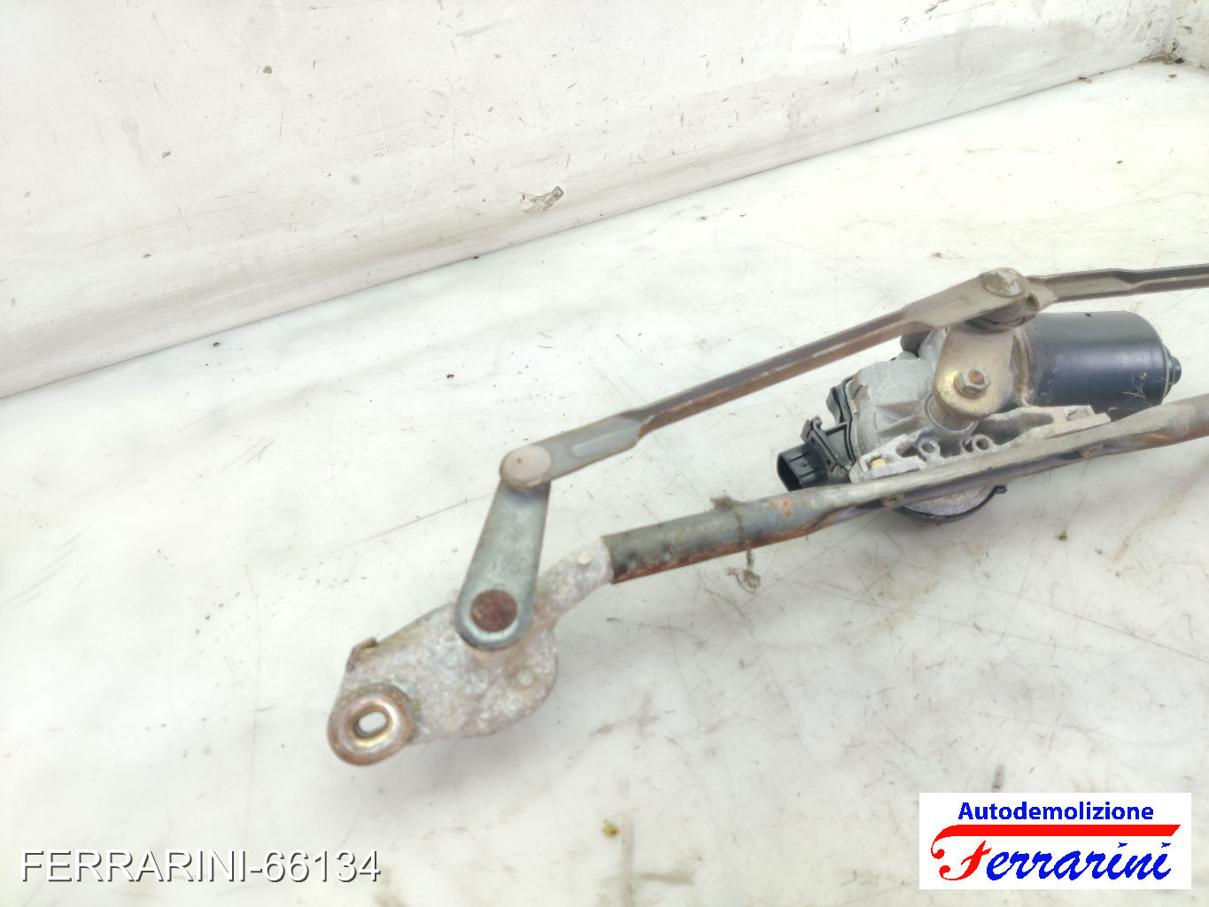 Spazzacqua Motorino Tergicristallo TOYOTA COROLLA VERSO E12 2001-2004 anteriore