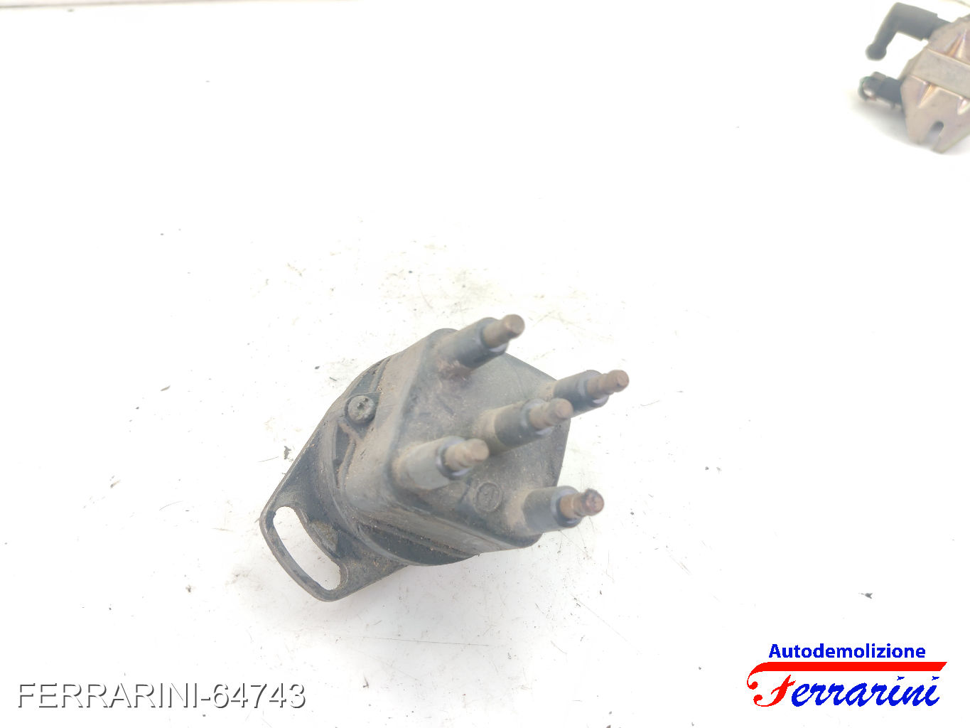 Spinterogeno Distributore RENAULT CLIO 1 5/357, B/C57 1.2 1990-1998 7700742852