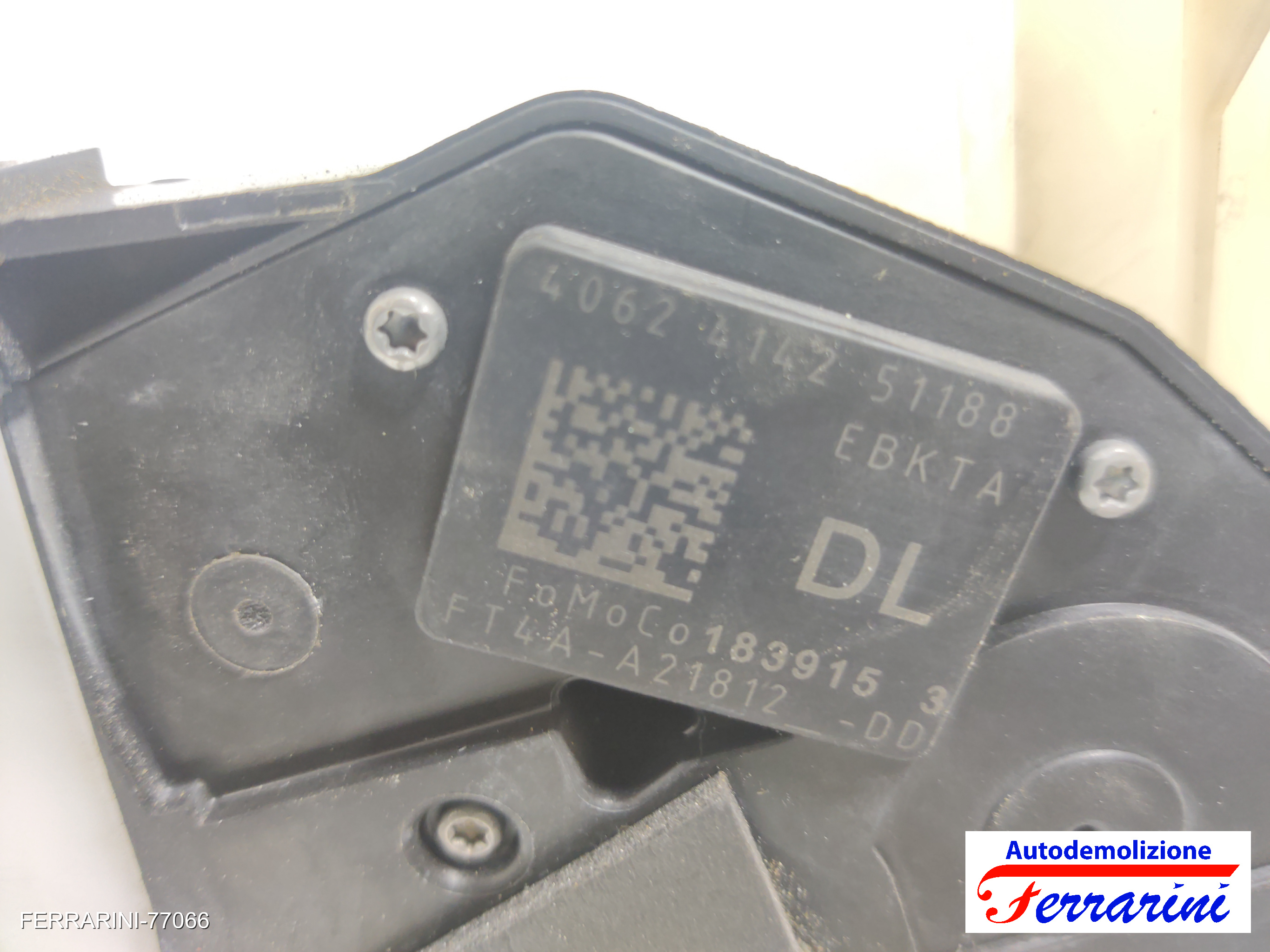 Serratura Porta FORD EDGE 2015-2018 destro, dx, frontale, anteriore 9