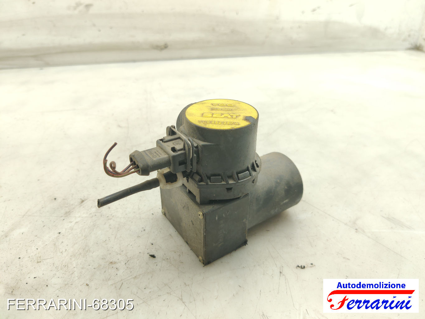 Compressore Chiusura Centralizzata VW POLO 6N1 1995-1999 1L0862257A