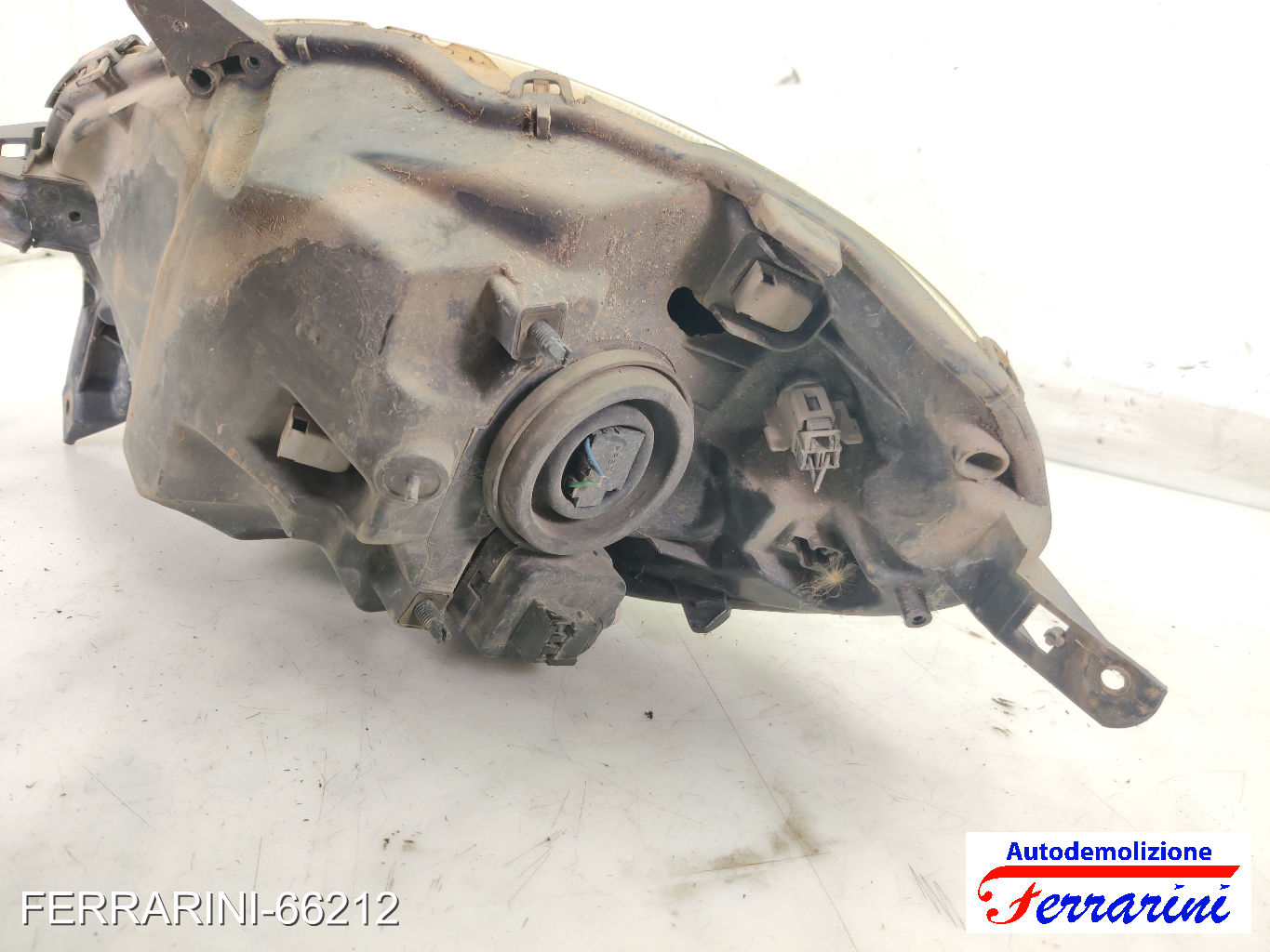 Faro Anteriore NISSAN MICRA 3 K12 2003-2010 sinistro, sx 26060AX700, 26060AX600 9