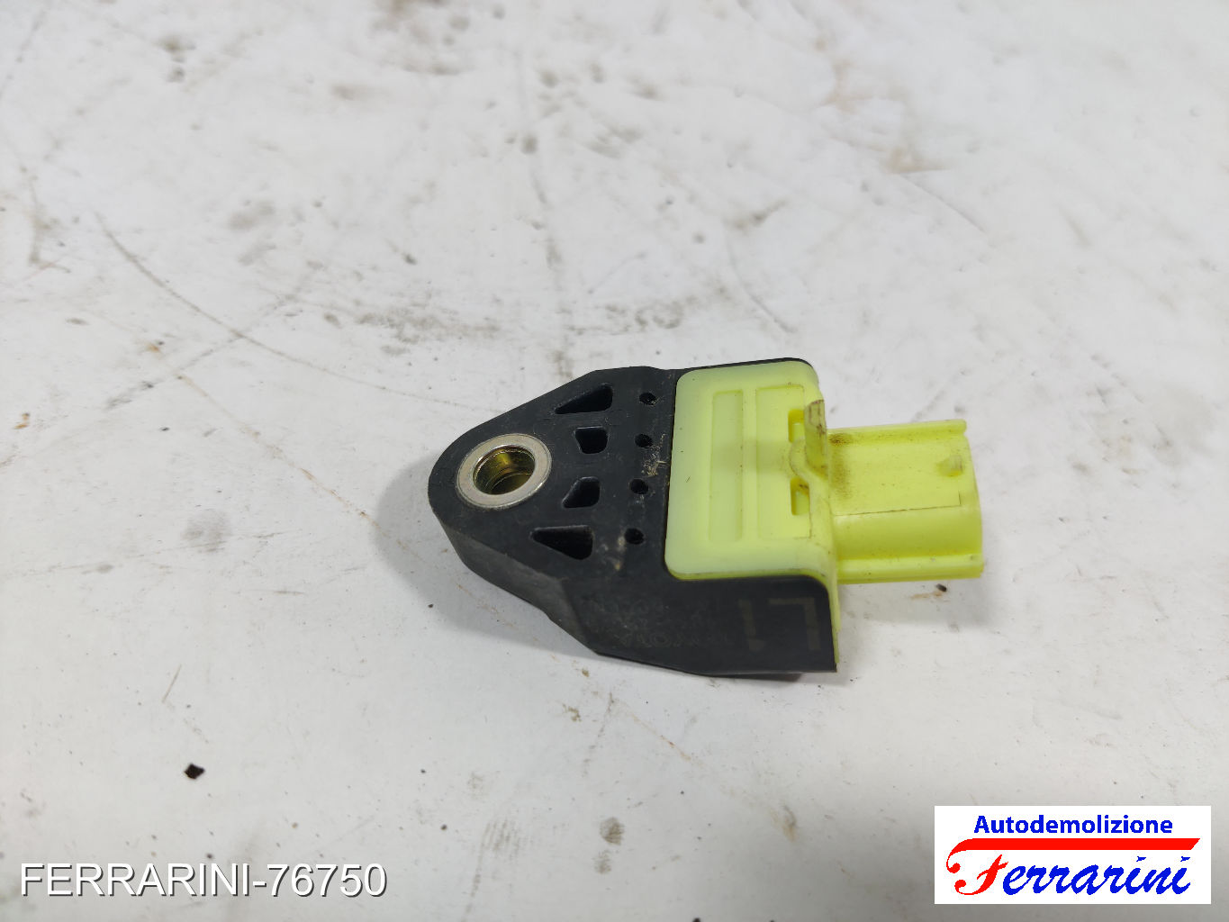 Sensore urto airbag frontale TOYOTA IQ J1 2009-2015 8917374020