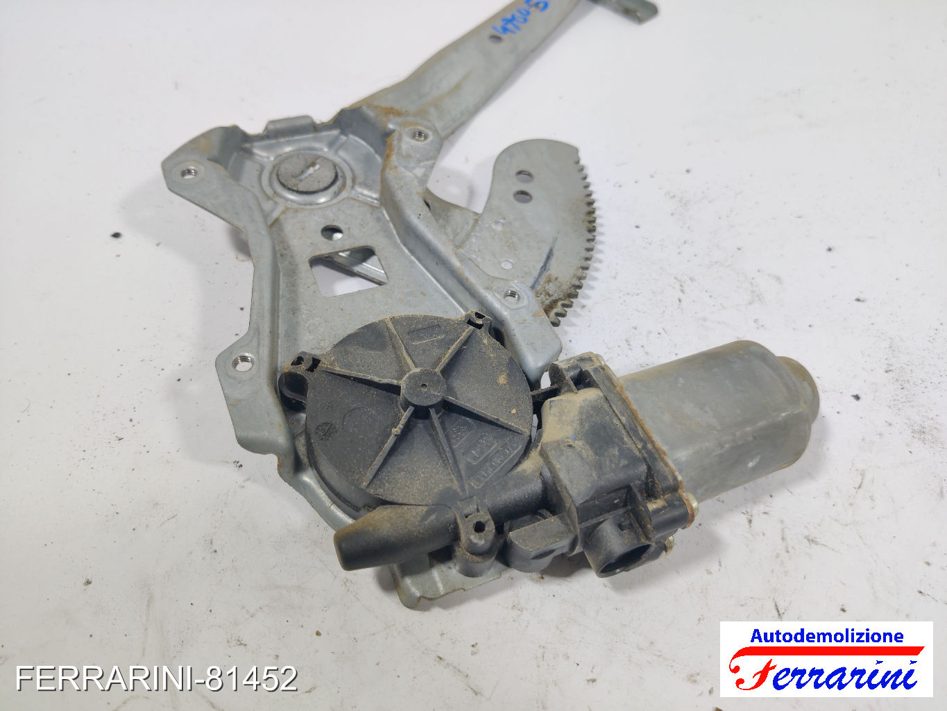 Motorino E Meccanismo Alzavetro Retro Destra 10