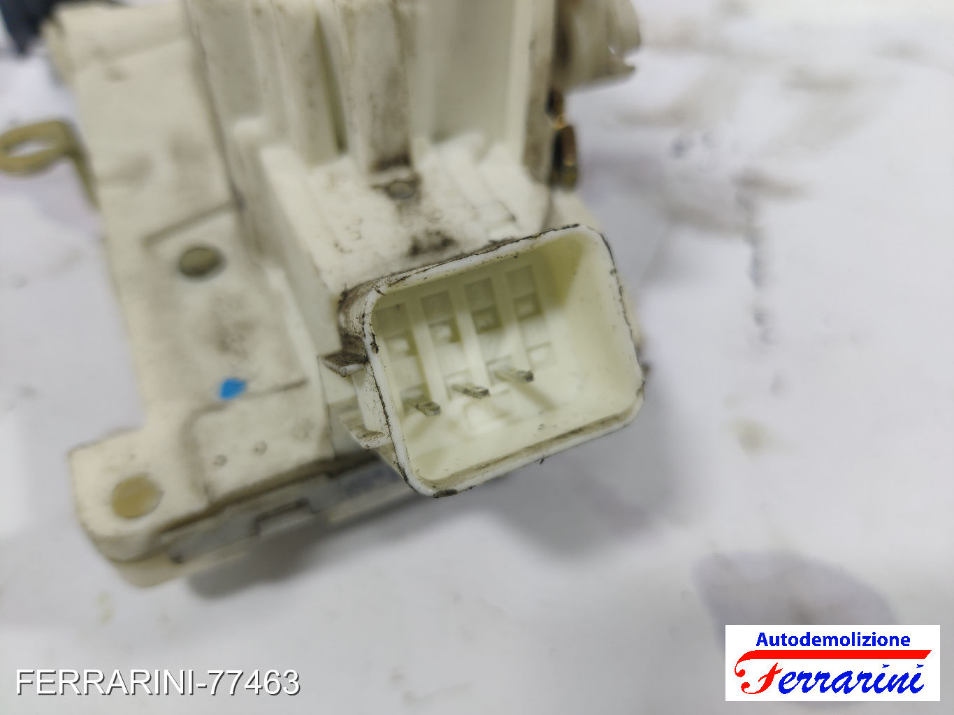 Serratura Porta FORD FOCUS SW DNW 1999-2004 destro, dx, posteriore, post