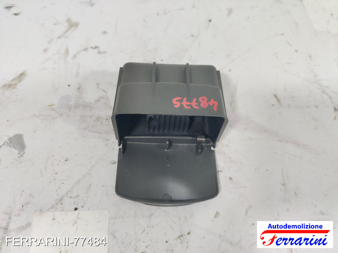 Posacenere FORD FOCUS SW DNW 1999-2004 98ABA048A42BW