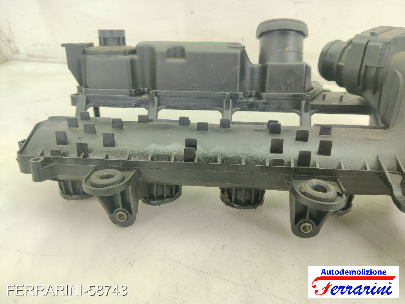 Coperchio Punterie Valvole FORD FIESTA 5 JD, JH 1.4 TDCI 2001-2008 9642212480 7