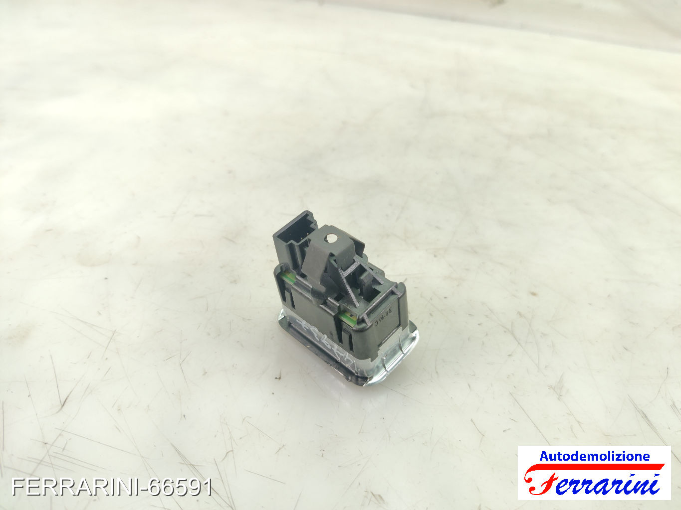 Pulsantiera Tastiera Alzavetro MERCEDES CLASSE B W242, W246 2011-2014 destra, dx 6