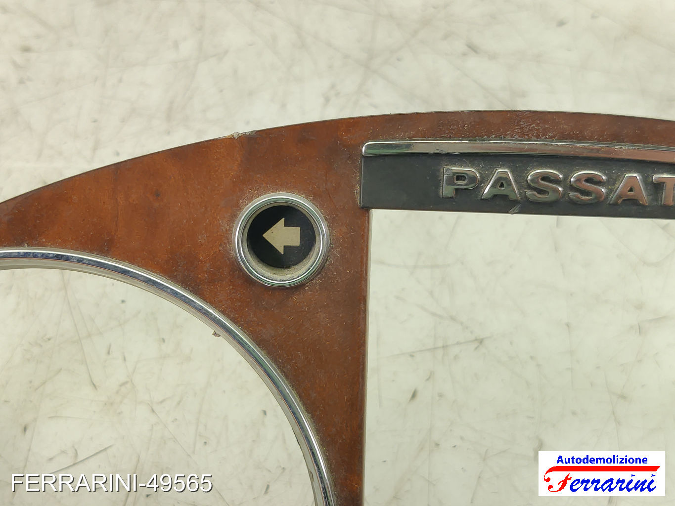 cornice contachilometri VW PASSAT VARIANT 3C5 2005-2009 sinistro, sx 3C1858335AQ