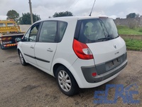 Renault Scenic 2 JM0/1 1.9 DCI 131CV 2005-2008