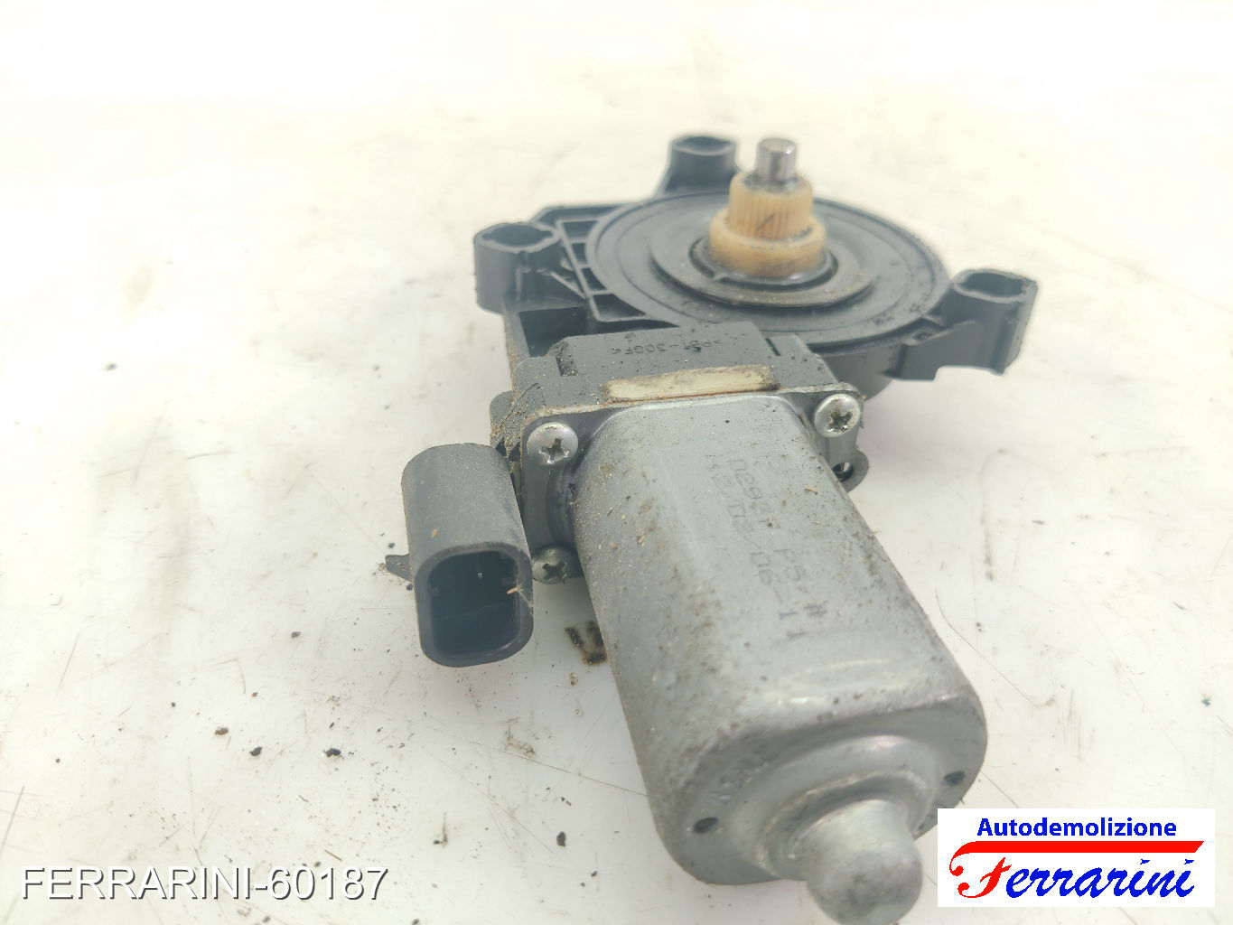 Motorino Alzavetro ALFA ROMEO 159 SW 939 1.9 JTDM 16V 2006-2011 71740122, RA2266