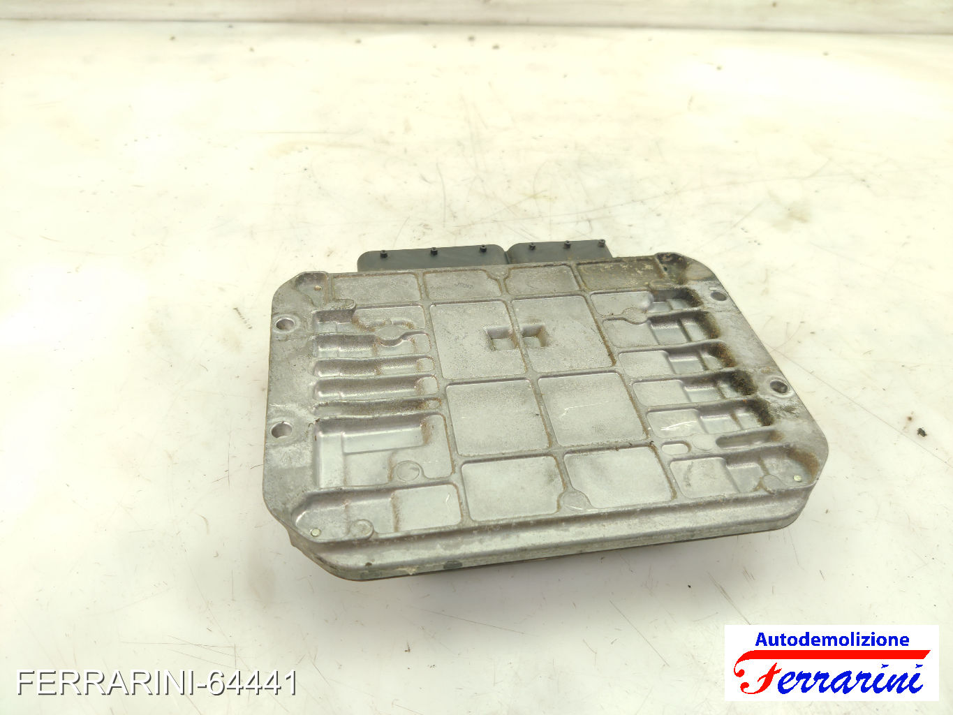 Centralina Motore OPEL ASTRA J SPORTS TOURER P10 1.7 CDTI 2010-2015 55587998