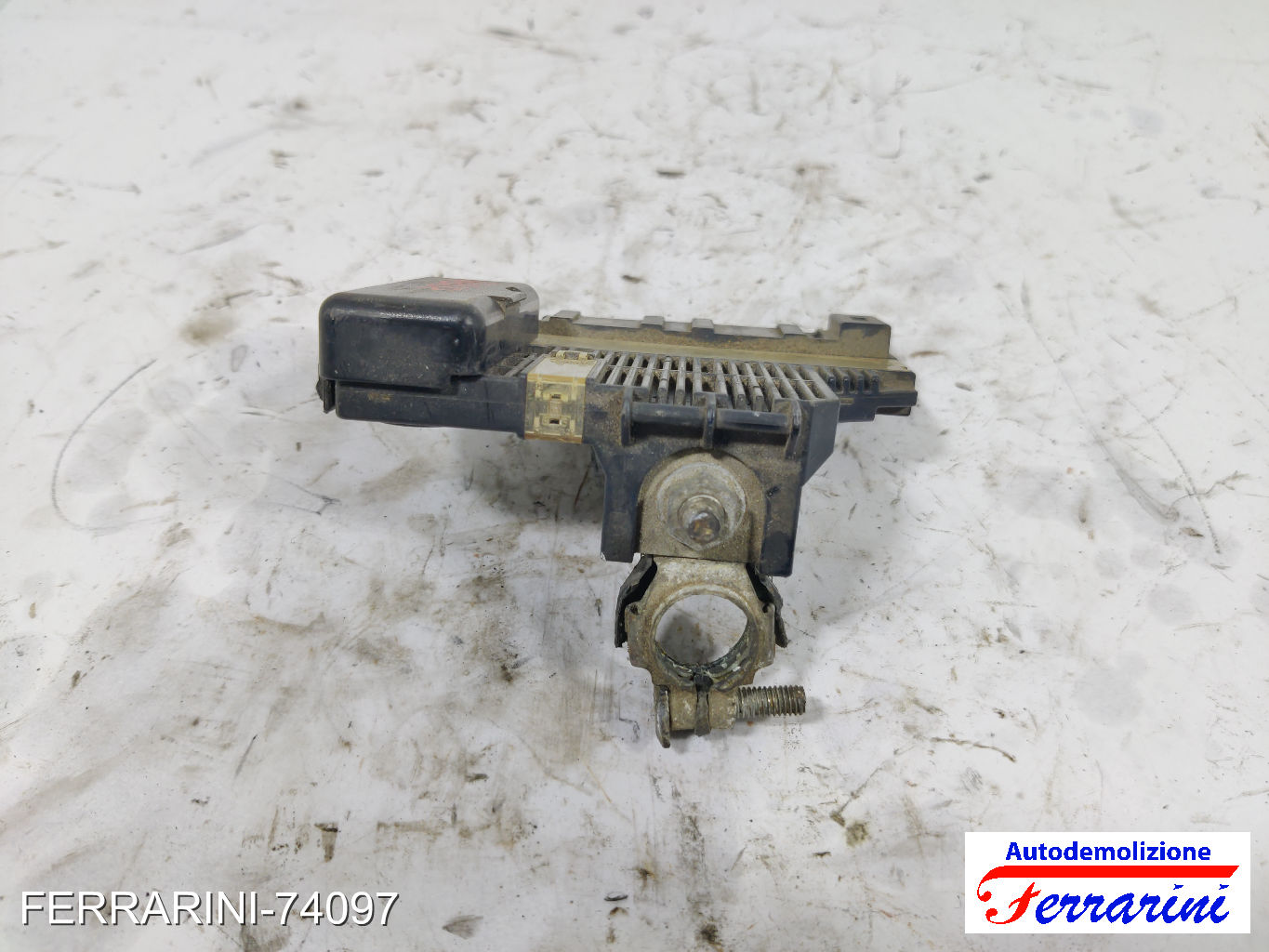 portafusibili positivo batteria NISSAN QASHQAI 1 J10, JJ10E, NJ10 1.5 DCI 9