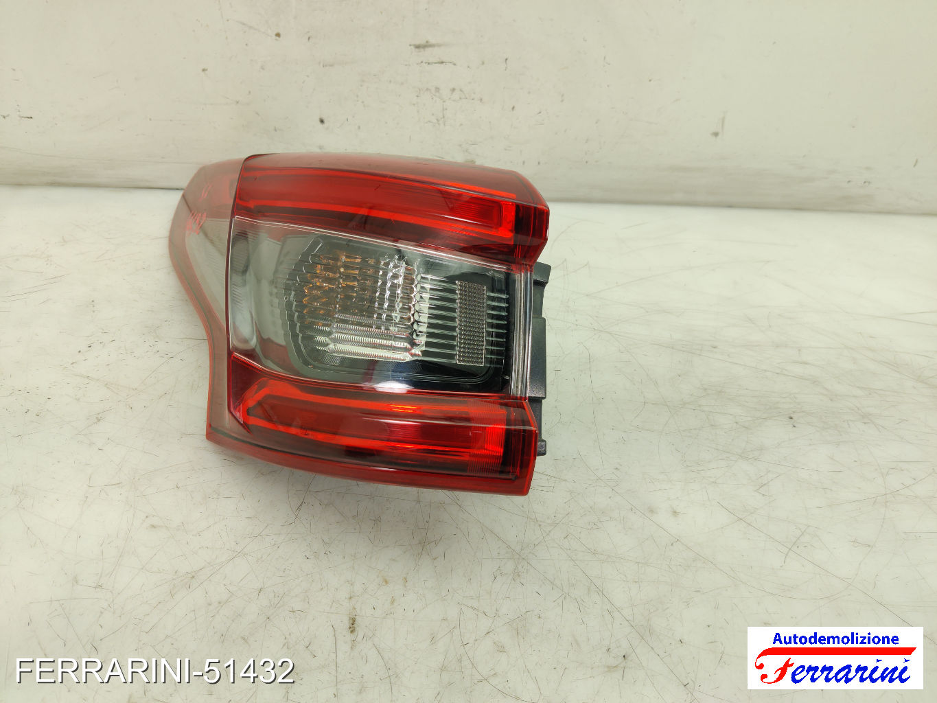Fanalino Stop Posteriore NISSAN QASHQAI 2 J11 2013-2023 sinistro, sx 26550HV00A 8
