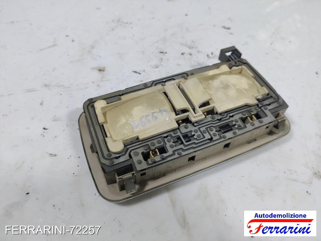 Plafoniera FIAT GRANDE PUNTO 199 2005-2013 735244963, 735413383