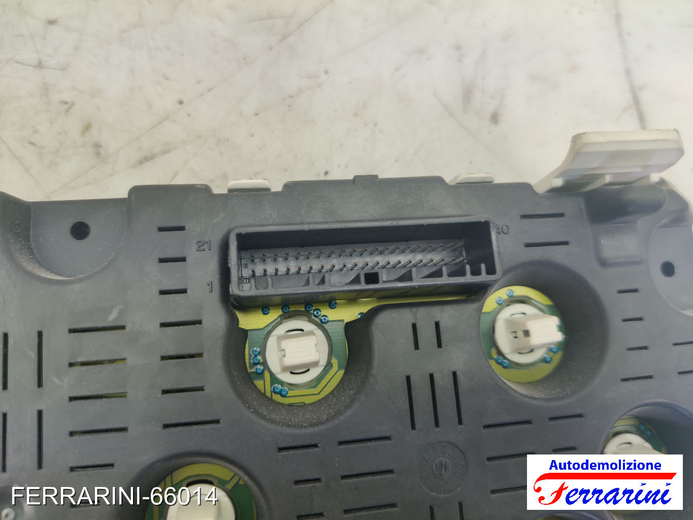 Quadro Contachilometri RENAULT MODUS F/JP0 1.5 DCI 90 2010-2023 8200668083
