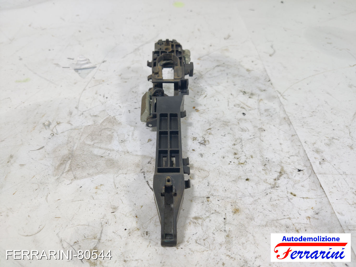 Supporto Maniglia Esterna LANCIA YPSILON 843 2010-2011 sinistro, sx, frontale