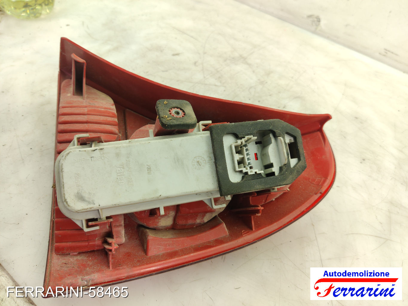 Fanalino Stop Posteriore RENAULT CLIO 2 BB, CB 2001-2016 sinistro, sx 8200917488