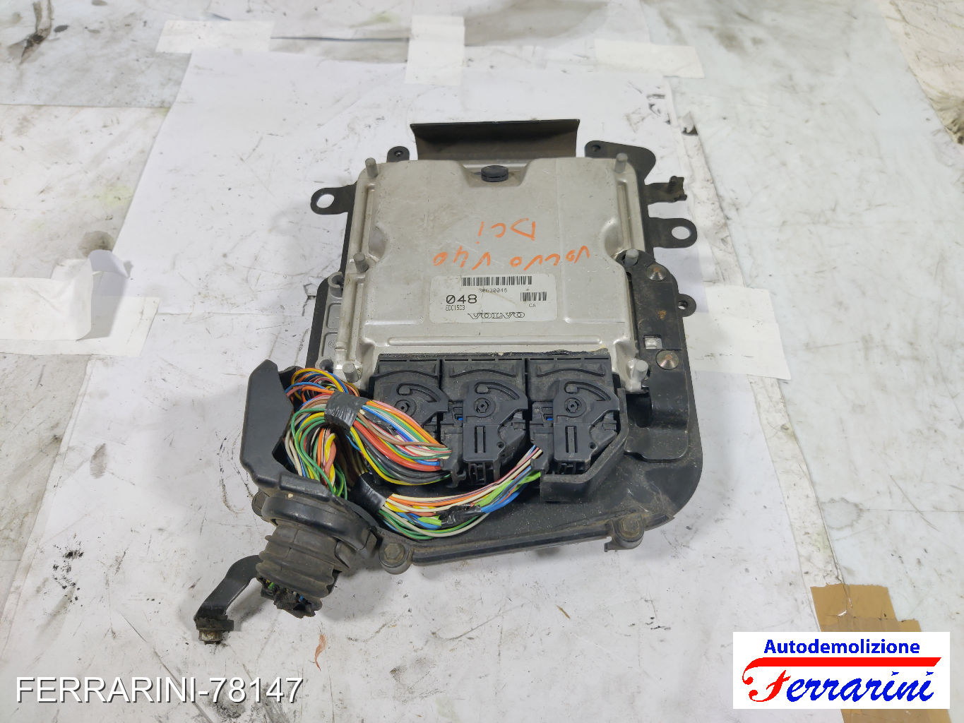 Centralina Motore VOLVO V40 SW 645 1.9 DI 2000-2004 30630048, EDC15C3