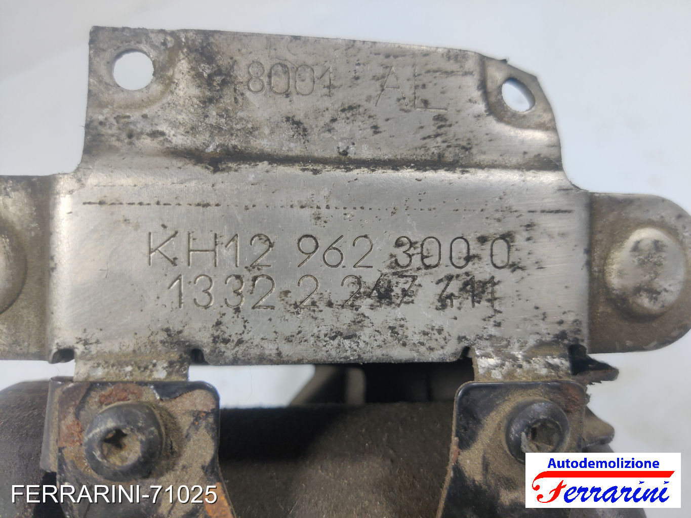 radiatore gasolio porta filtro BMW X5 E53 3.0D 2001-2003 13322247411 9