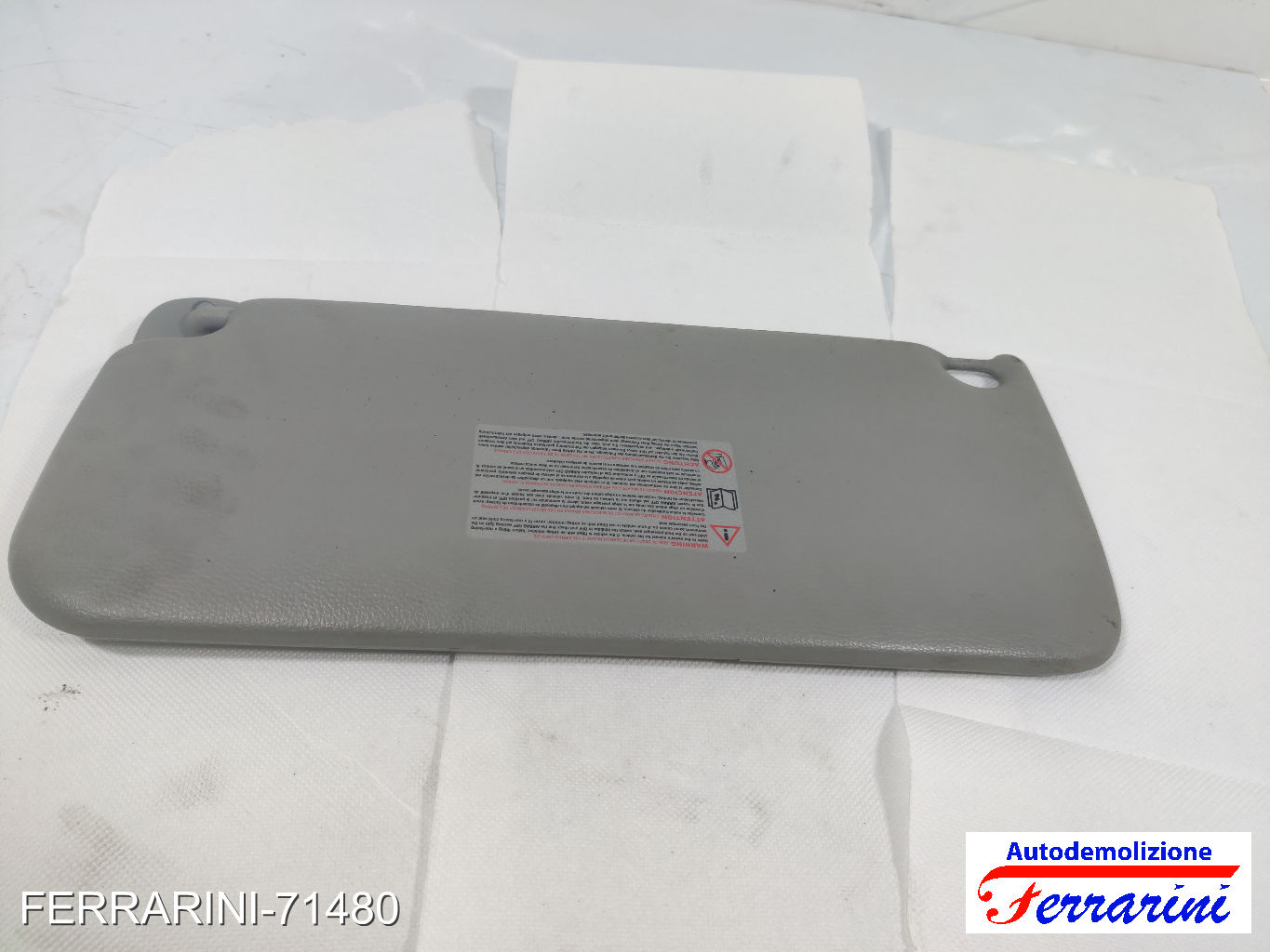 Aletta Parasole RENAULT KANGOO KC0/1 2001-2023 destro, dx 8200485129