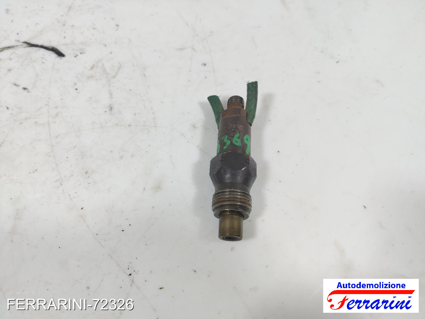 Iniettore RENAULT EXPRESS F40, G40 1.9 D 1994-1998 7700863009, 7700111027 F8Q V7
