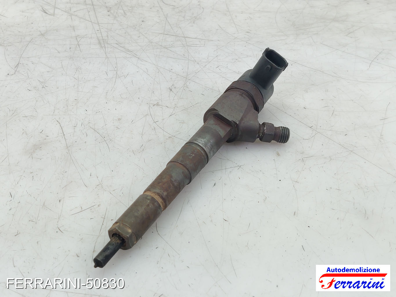 Iniettore ALFA ROMEO GT 937 1.9 JTD 2003-2010 0445110243, 8Z884F5AA, 78531 7