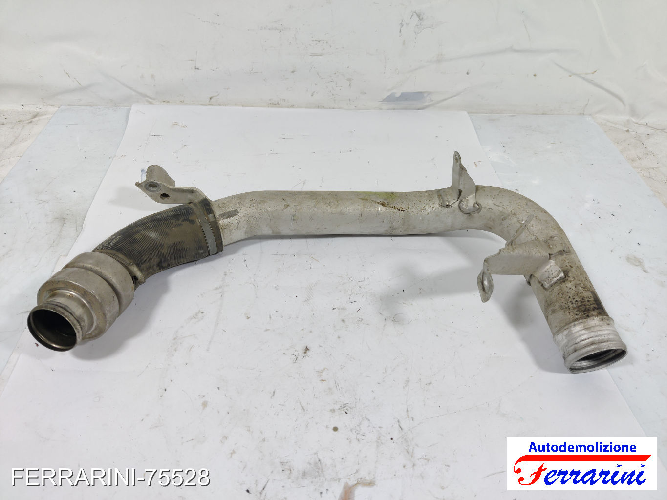 tubo aria motore, intercooler D4204T20 VOLVO V60 1 155 2.0 D2 2015-2018 31370288
