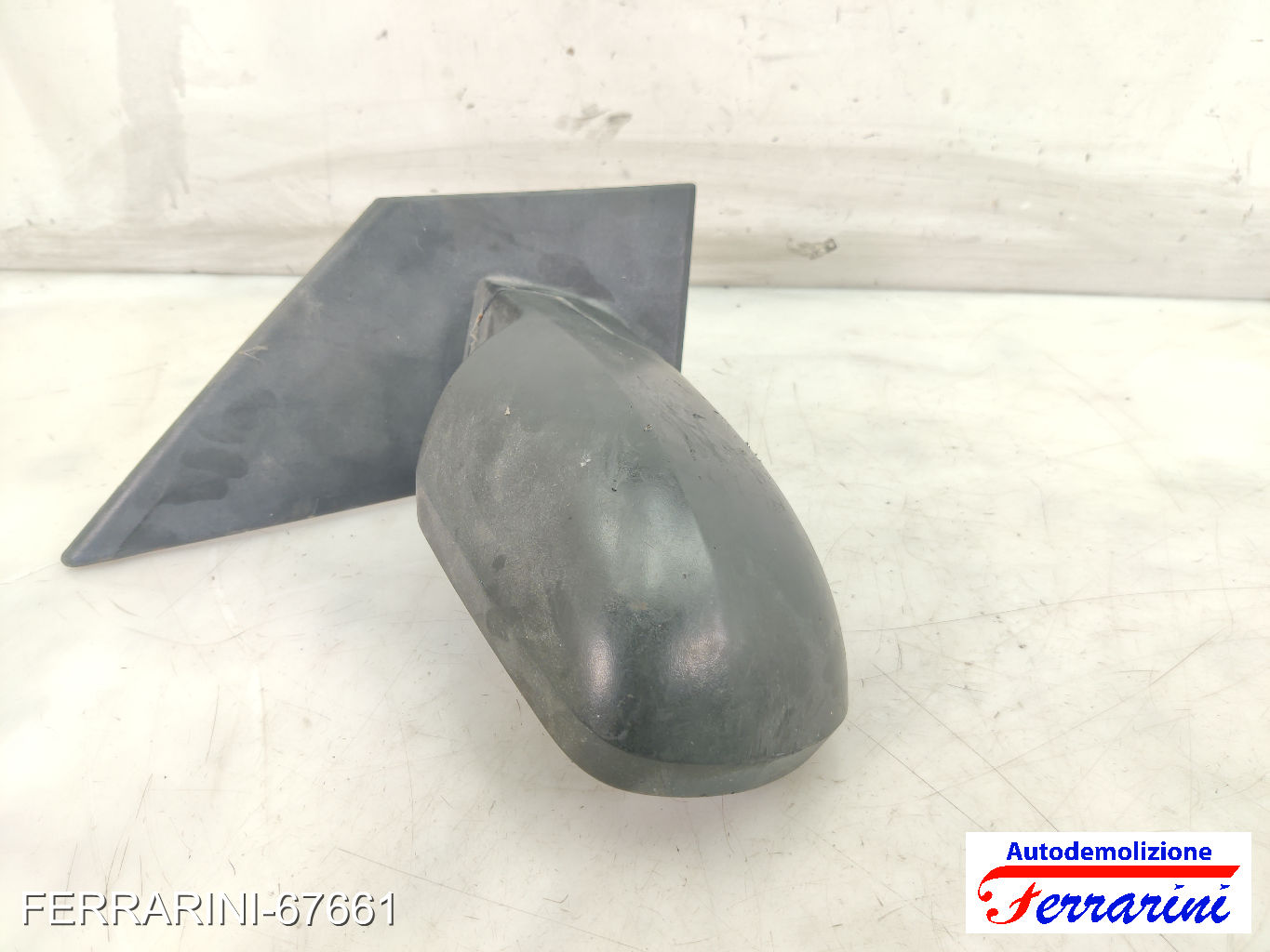 Specchietto Laterale FORD FIESTA 5 JD, JH 2002-2008 destro, dx