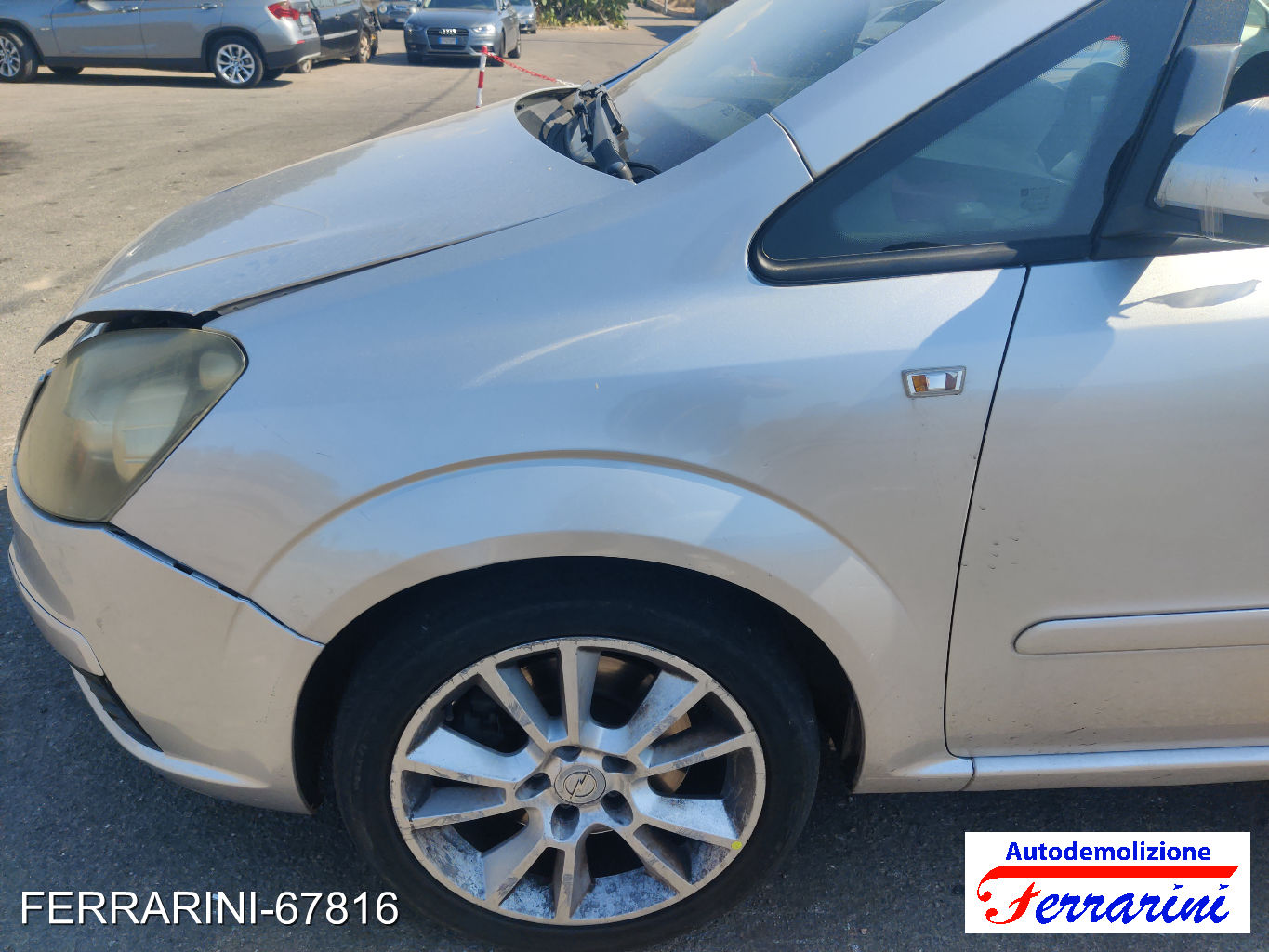 Opel Zafira B 51