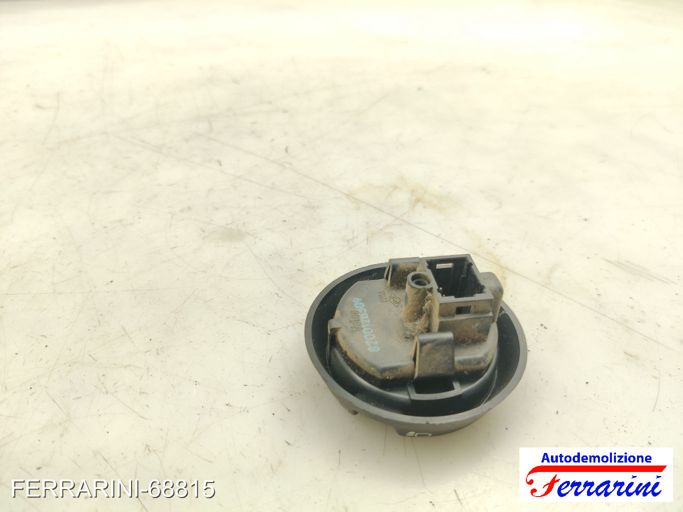Interruttore Regolazione Altezza Fari RENAULT KANGOO KC0/1 2001-2007 8200128309
