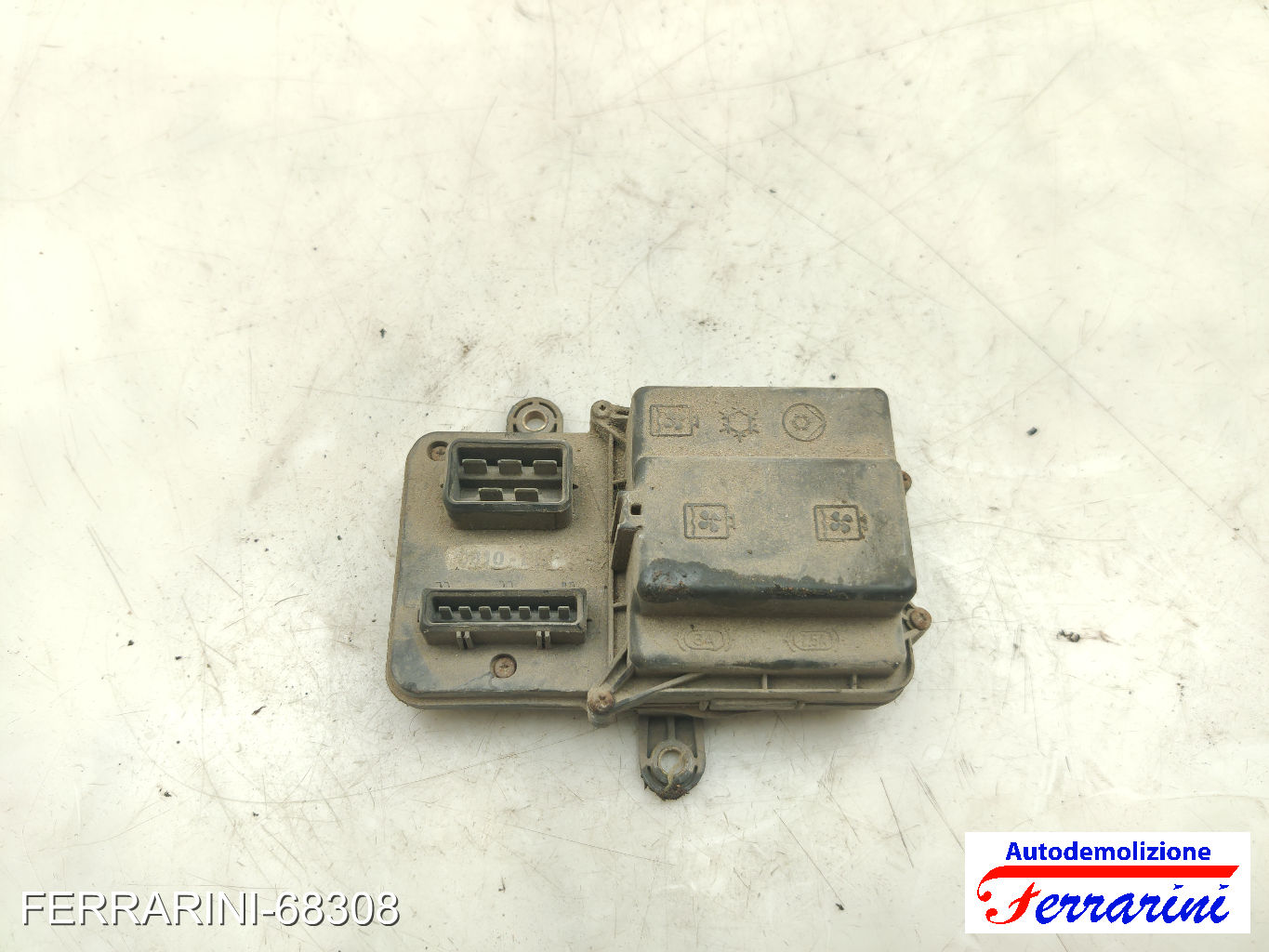 Centralina Ventola Stufa FIAT PUNTO 176 75 1.2 1993-1999 46410806 8