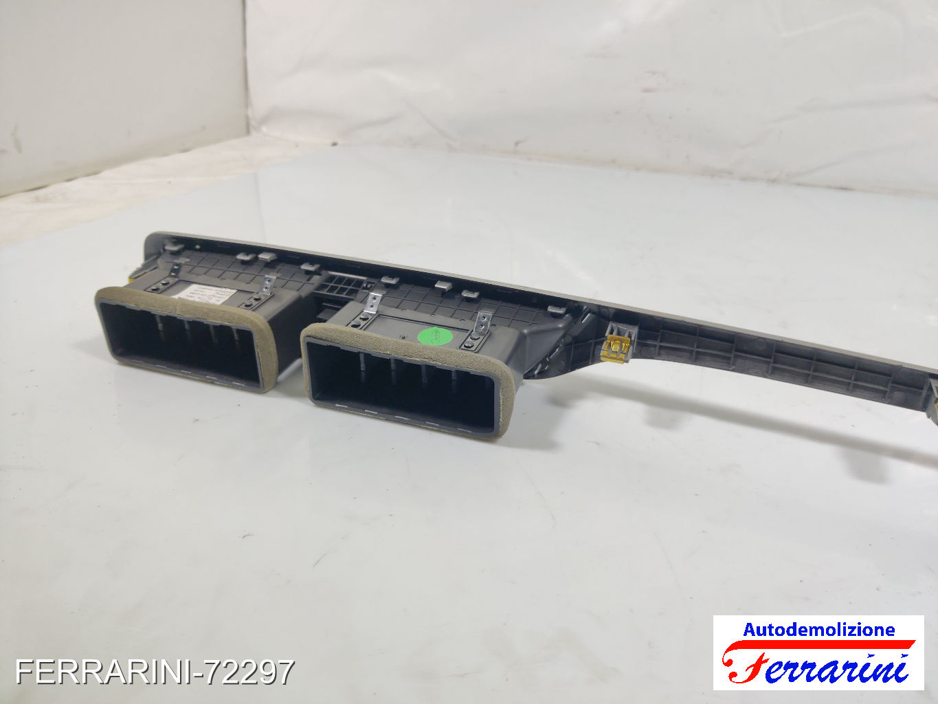 Bocchetta Areazione MG MG ZS SUV 2017-2023 anteriore, frontale centrale, ant