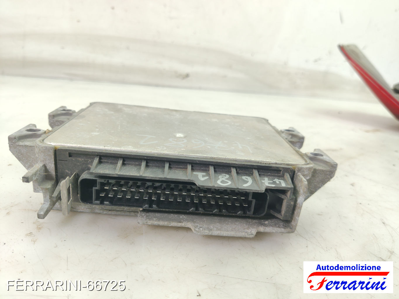 Centralina Motore FIAT PUNTO 176 1.2 16V 1997-1999 46531218, 6RGTH39, 6160040400 8