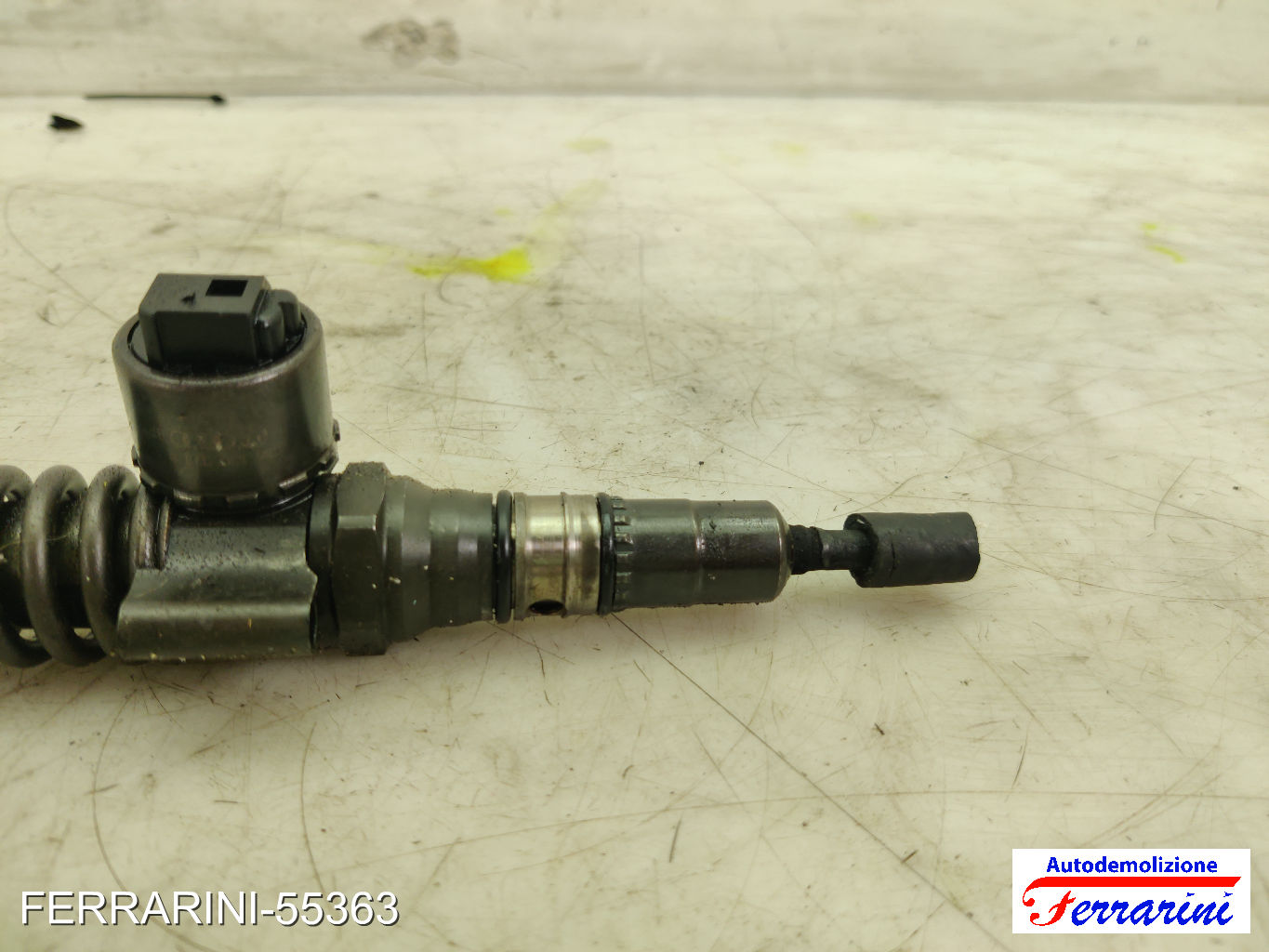 Iniettore SEAT LEON 1P1 2.0 TDI 2006-2012 0414720403, 03G130073B, 79584703 7