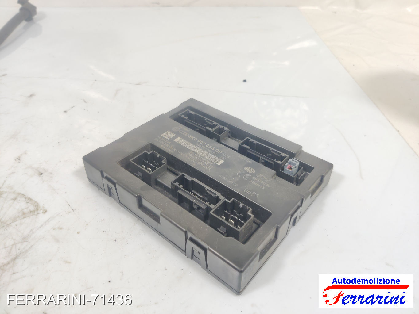 Centralina Comfort AUDI A4 AT 8K5 2008-2015 8K0907064DP, 301BCM201, 5DK00991884