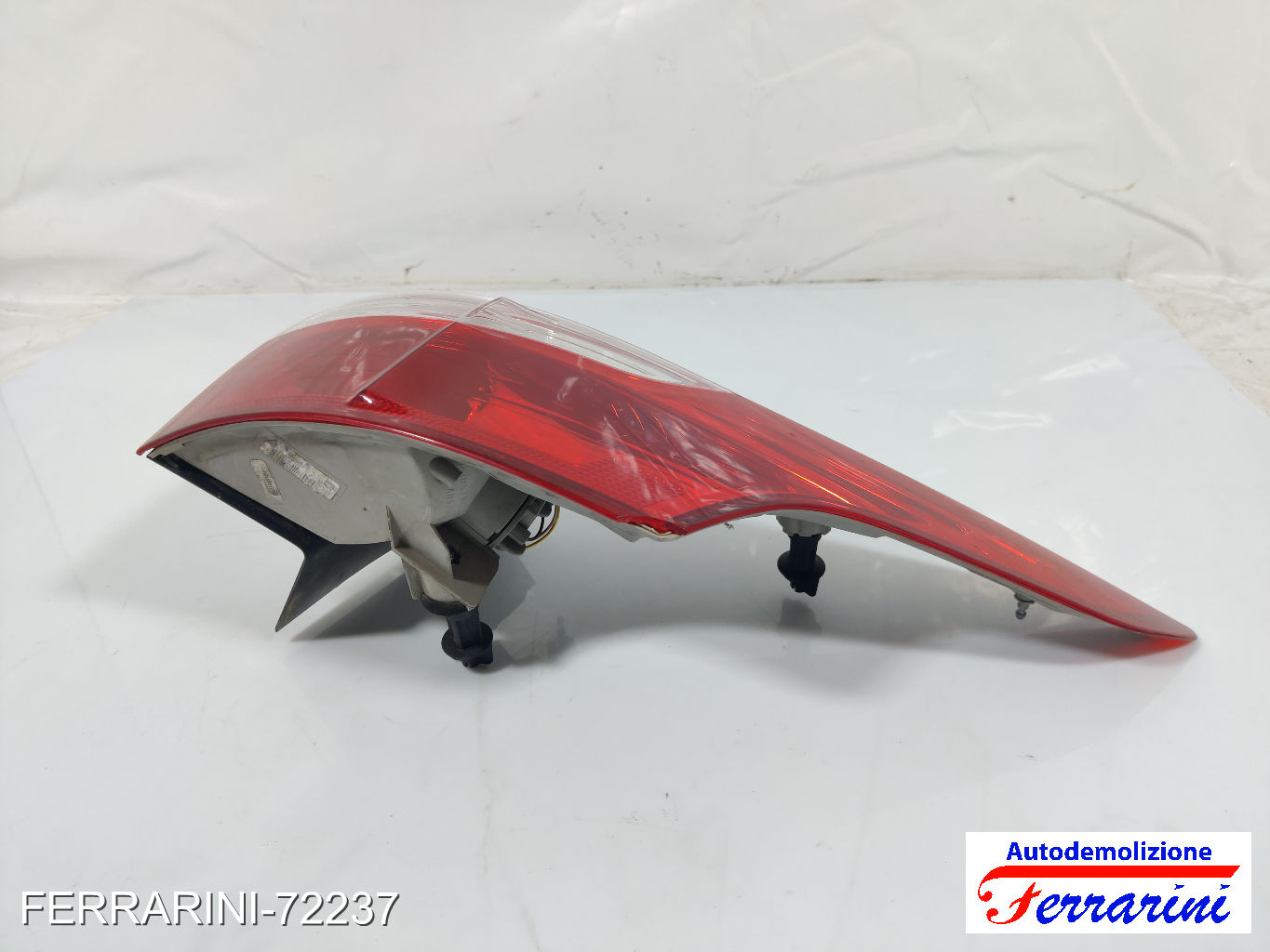 Fanalino Stop Posteriore FORD FOCUS 3 TURNIER 2010-2023 destro, dx, posteriore 8