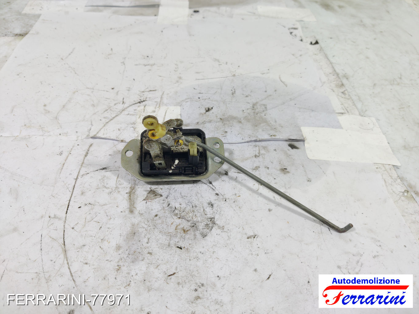 Chiusura Serratura Portellone CHEVROLET SPARK M300 2010-2015 96540941
