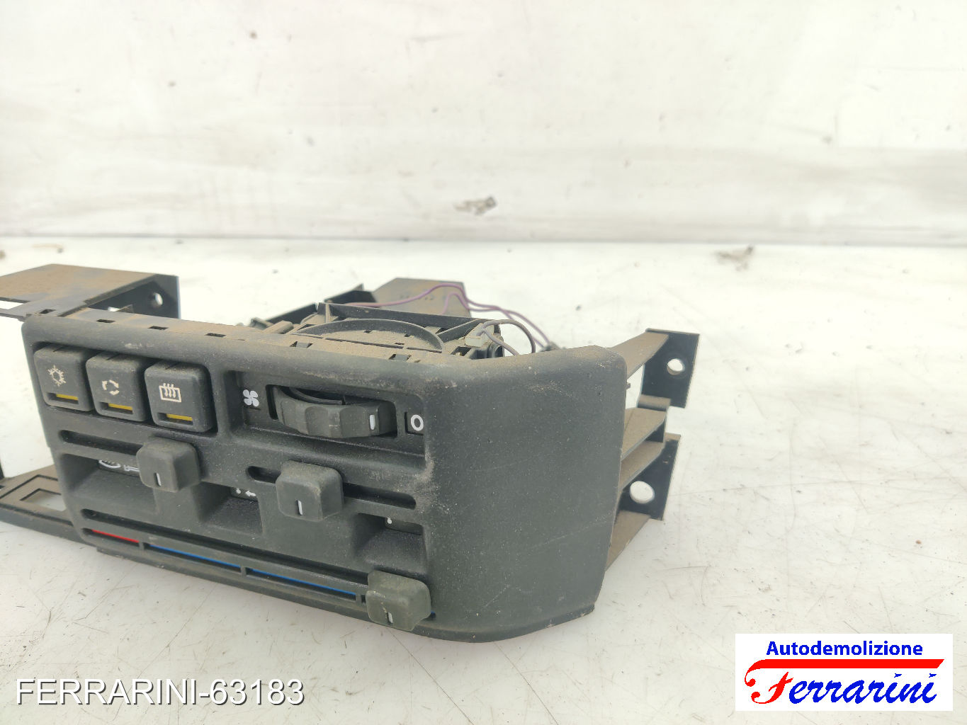Tastiera Clima OPEL VECTRA A J89 1988-1994 anteriore, frontale 90228675 11