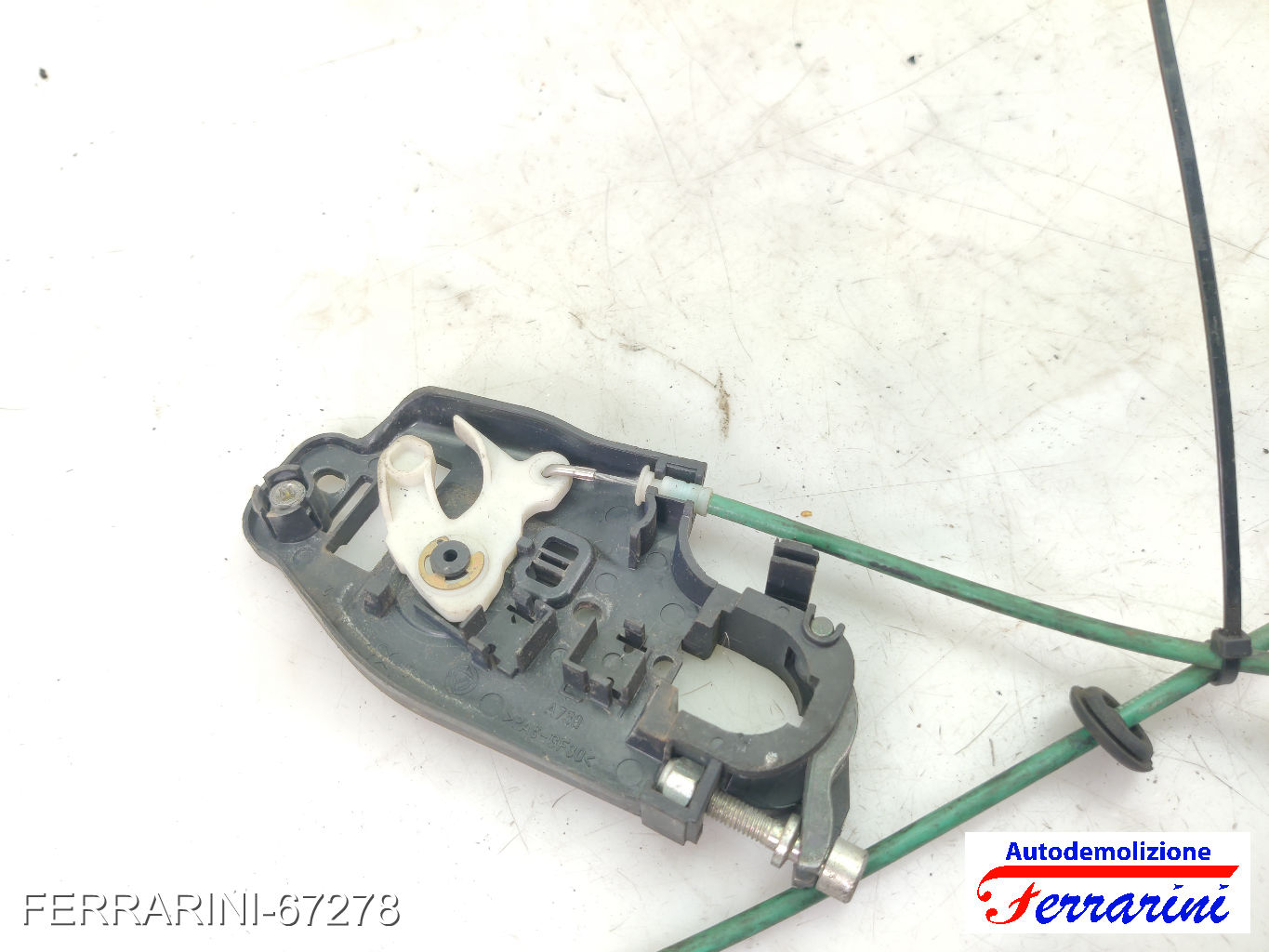Serratura Porta FIAT IDEA 350 2005-2016 destro, dx, frontale, anteriore 51823814