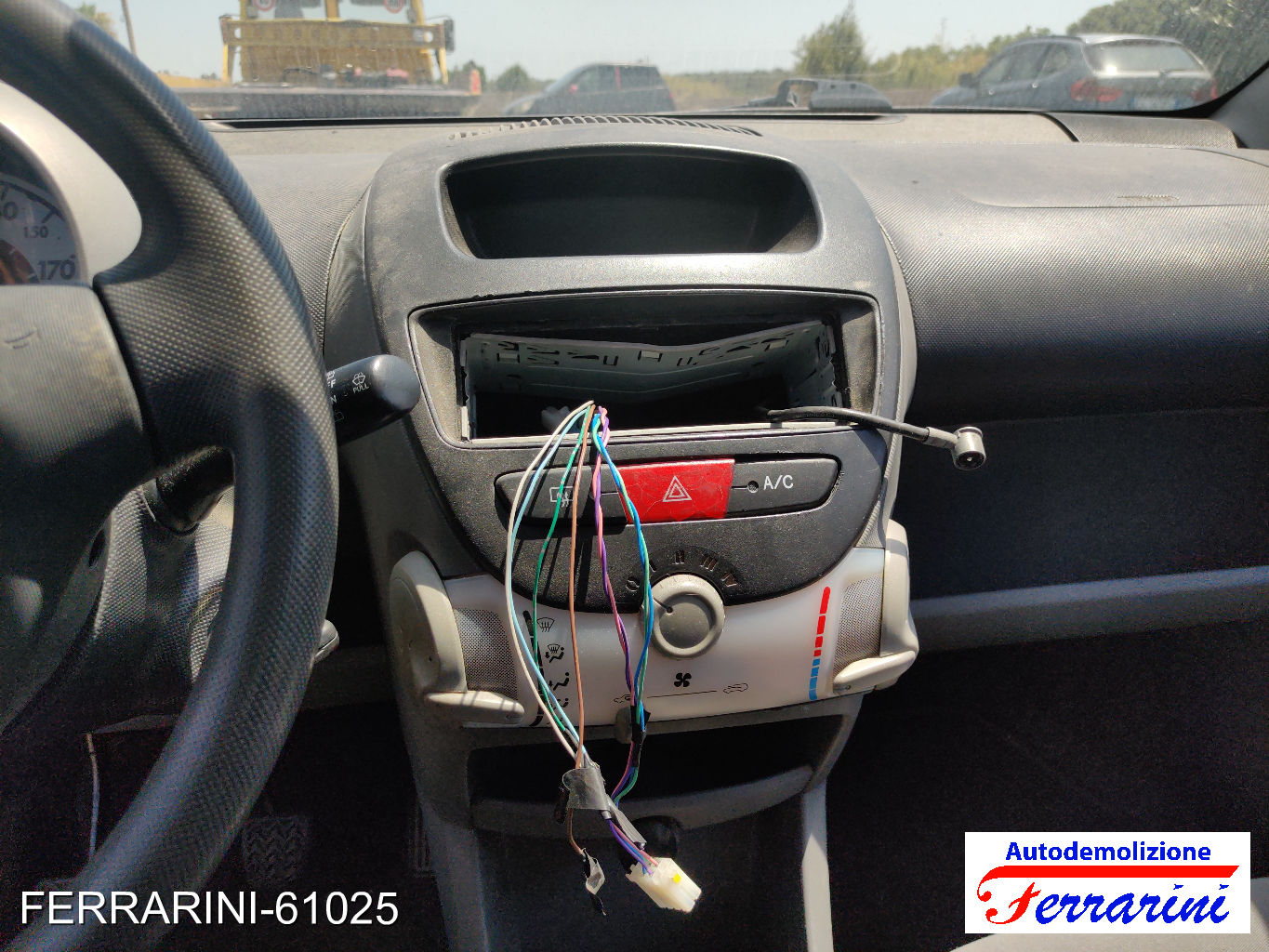 Peugeot 107 PM, PN 1.0 68CV 2005-2014